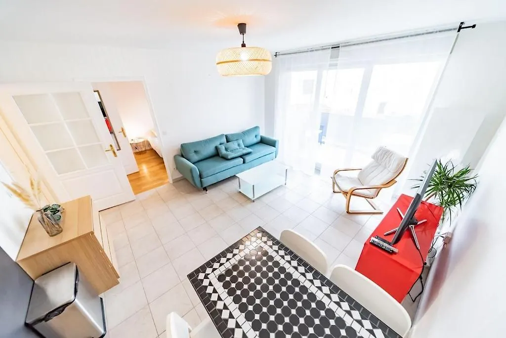 Charming T2 Apartment Villeurbanne 0*,