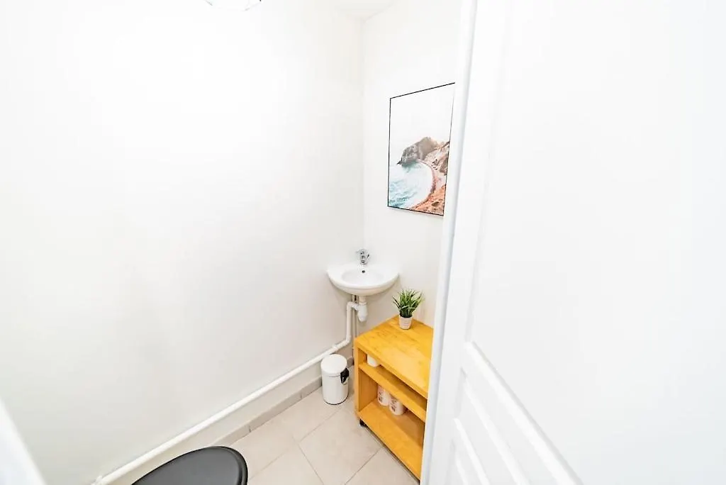 Charming T2 Apartment Villeurbanne